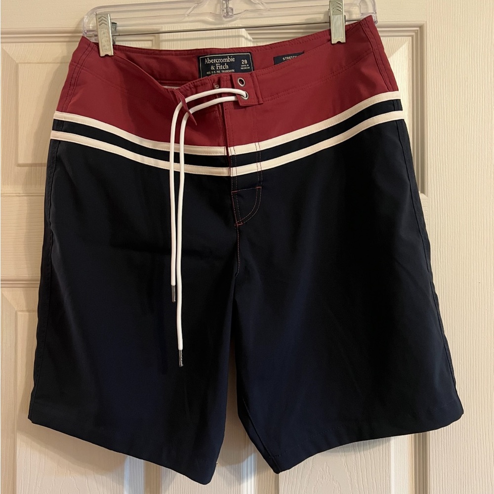 Abercrombie & Fitch Men's Red and Black Swim Shorts